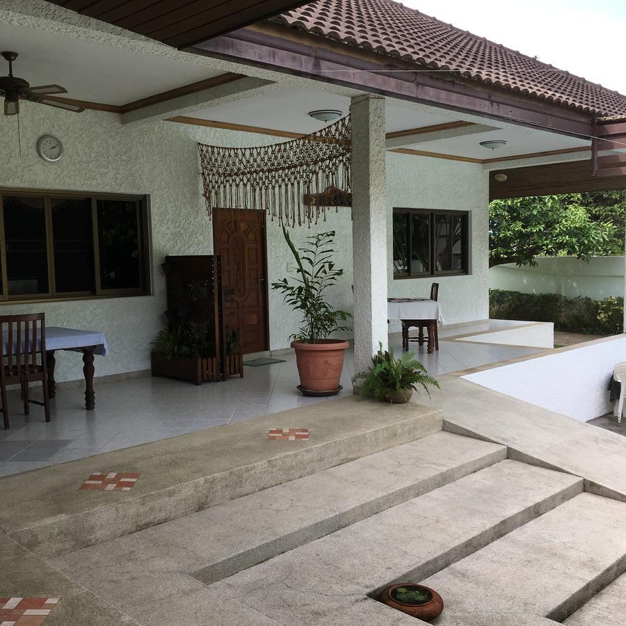 Peaceful Homestay Rawai Екстер'єр фото